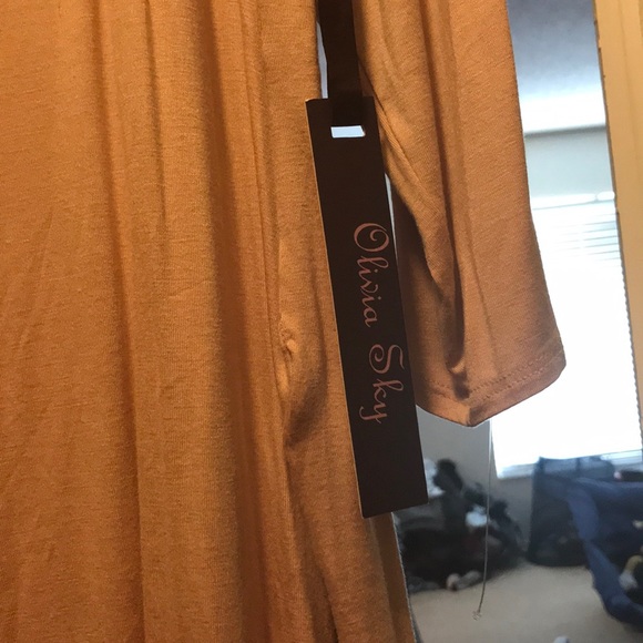 Tshirt - Picture 3 of 4